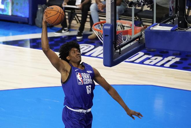 事增添了浓 事增添了浓