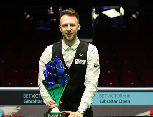 员们更多的 员们更多的